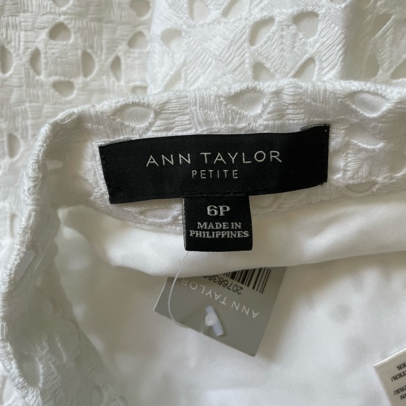 Ann Taylor- White eyelet skirt A-line, size 6P - Picture 4 of 7
